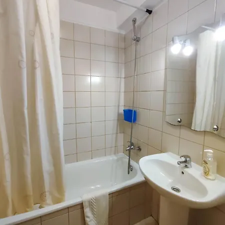 Apartment Quinta Das Oliveiras 4 Bedrooms With Balcony