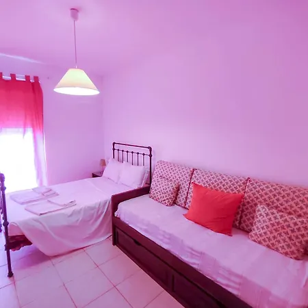 Quinta Das Oliveiras 4 Bedrooms With Balcony *