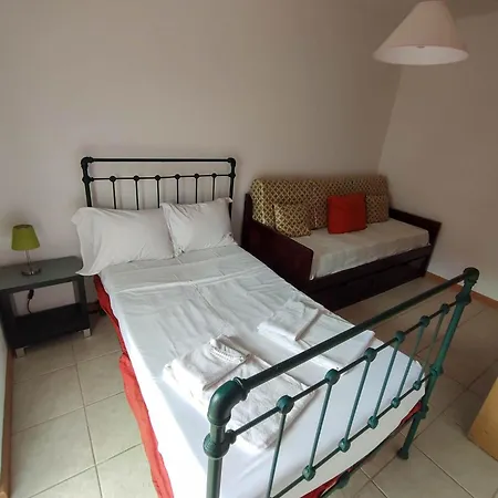 Quinta Das Oliveiras 4 Bedrooms With Balcony Apartment Portimao