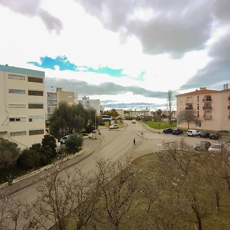 아파트 Quinta Das Oliveiras 4 Bedrooms With Balcony